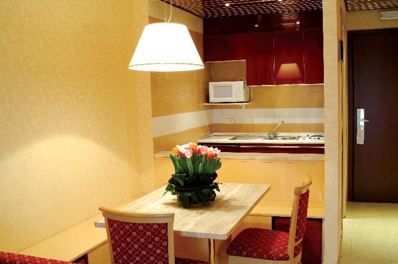 Unaway Hotel & Residence Quark Due Milano Kamer foto