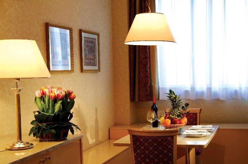 Unaway Hotel & Residence Quark Due Milano Kamer foto