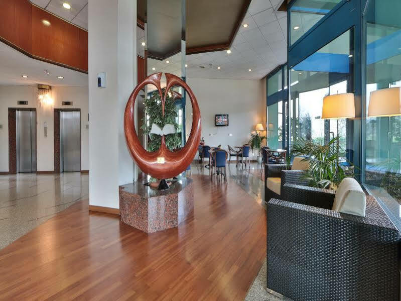 Unaway Hotel & Residence Quark Due Milano Buitenkant foto